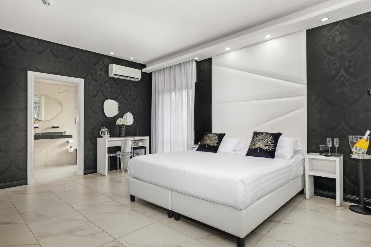 Reggia Suite Spa Hotel Caserta Eksteriør billede