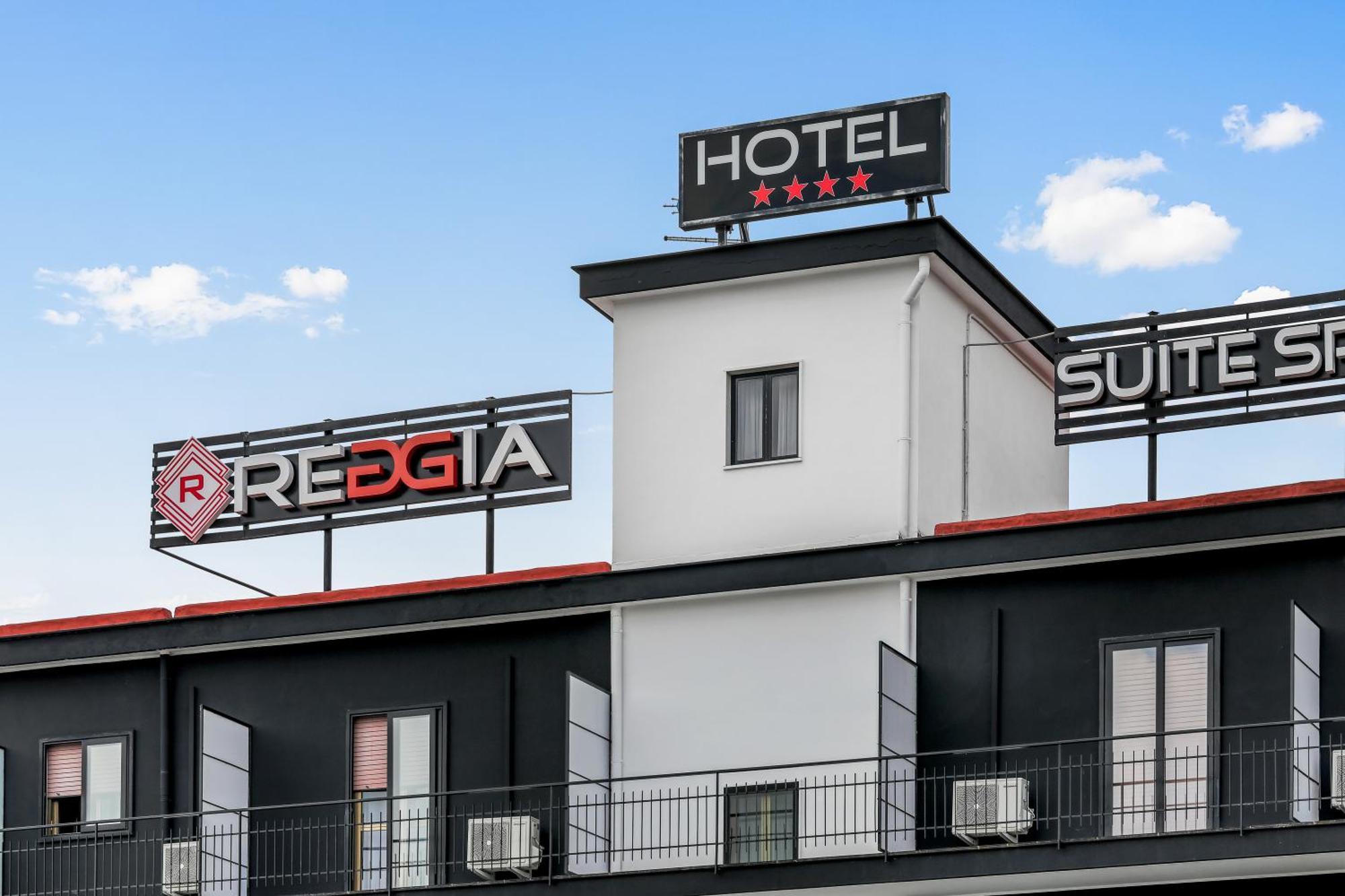 Reggia Suite Spa Hotel Caserta Eksteriør billede