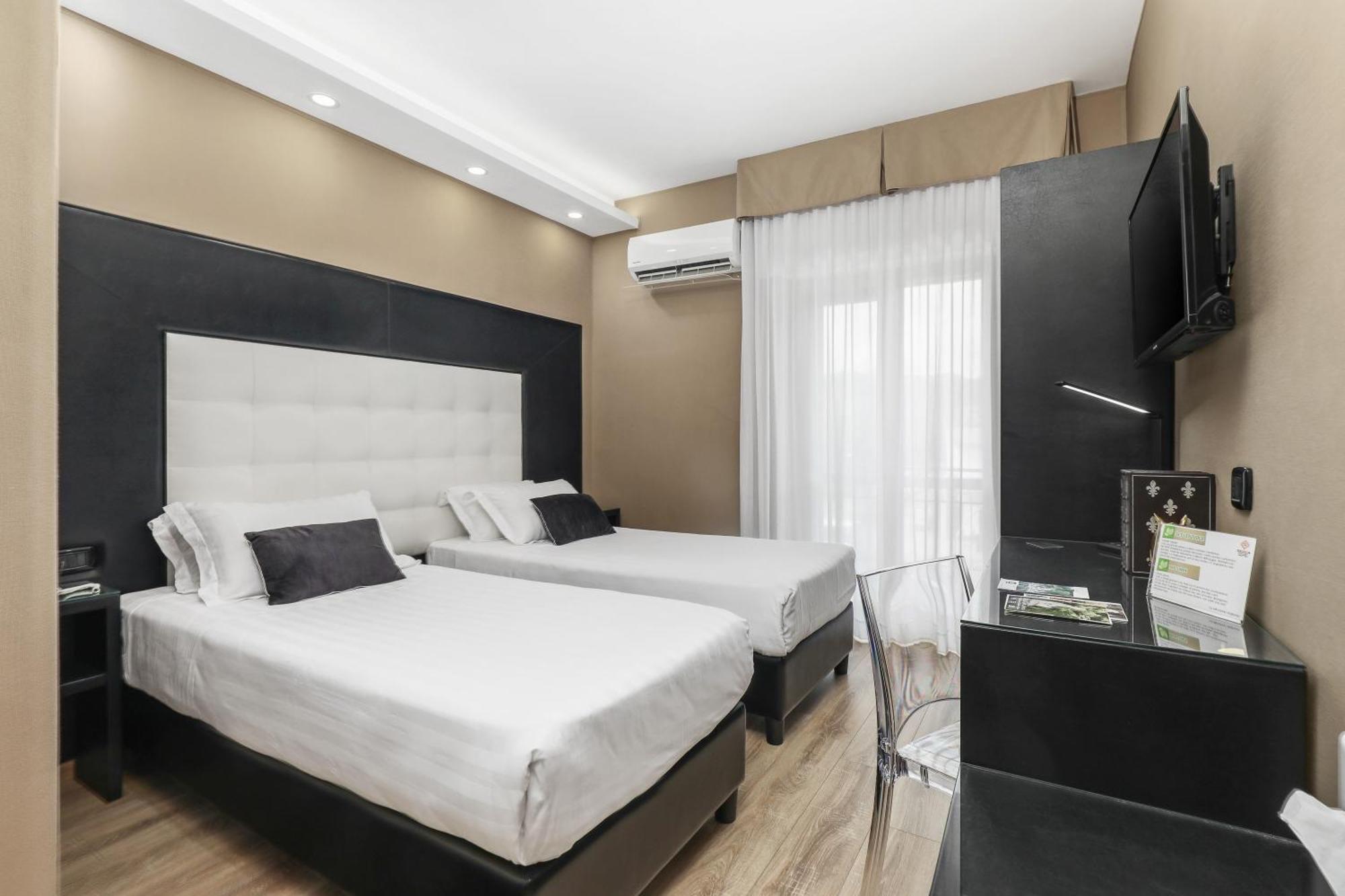 Reggia Suite Spa Hotel Caserta Eksteriør billede